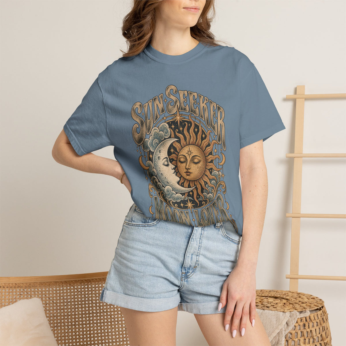 Sunseeker Moonlovers T-Shirt — Vintage Sun & Moon Graphic Tee