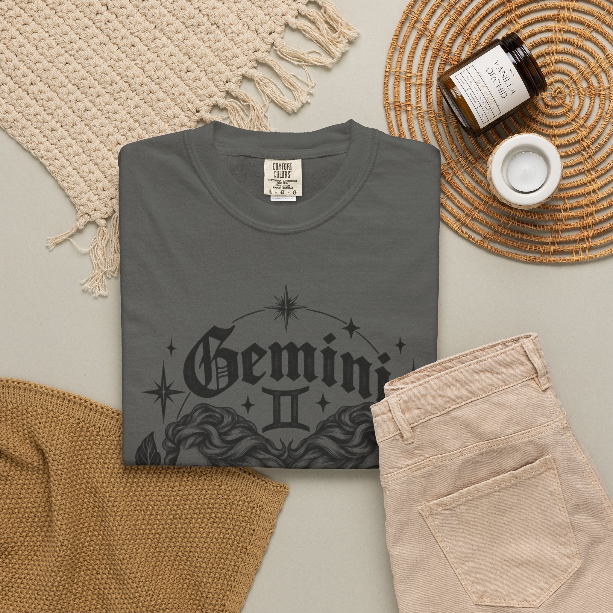 Gemini Zodiac Tee — Twin Faces Astrology T-Shirt