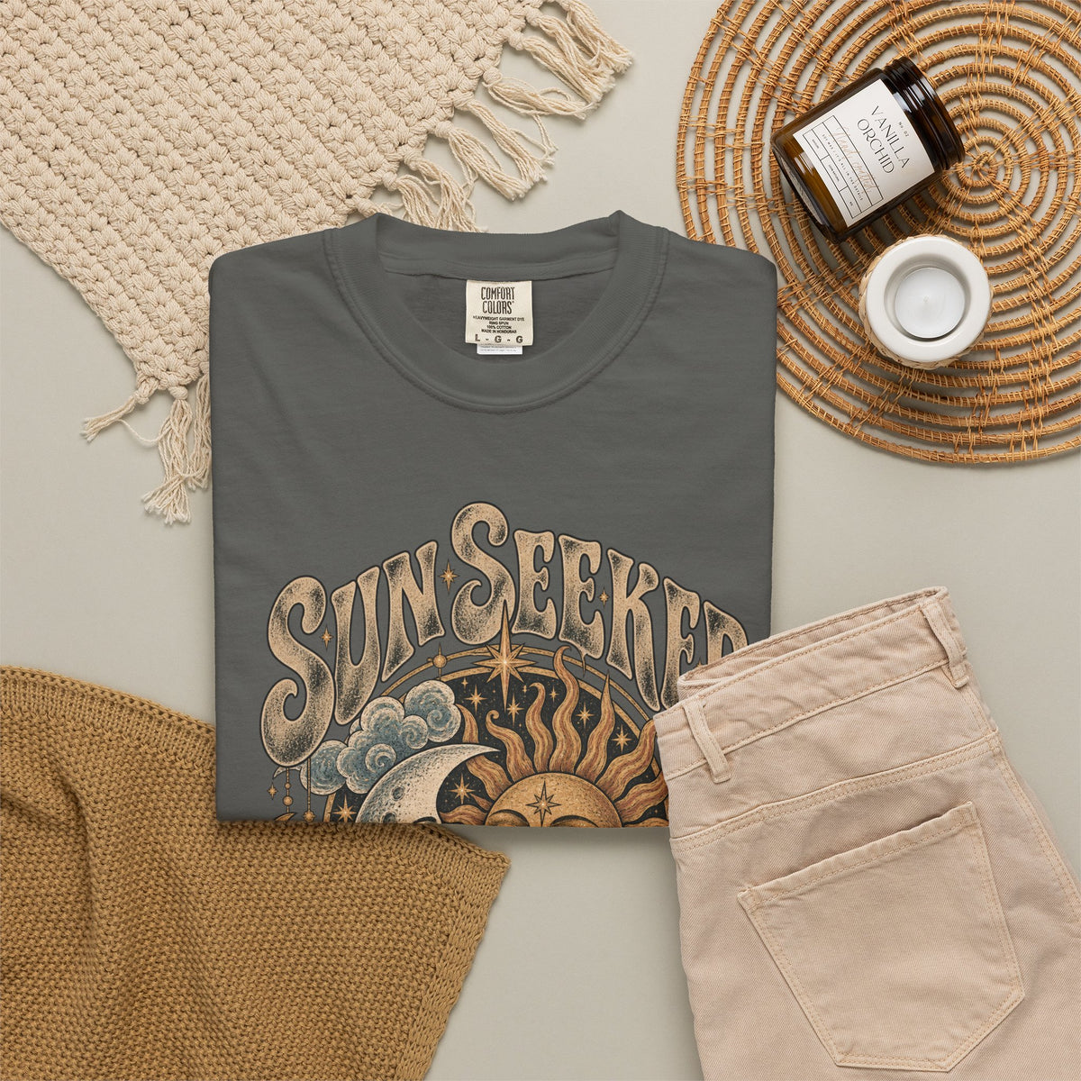 Sunseeker Moonlovers T-Shirt — Vintage Sun & Moon Graphic Tee