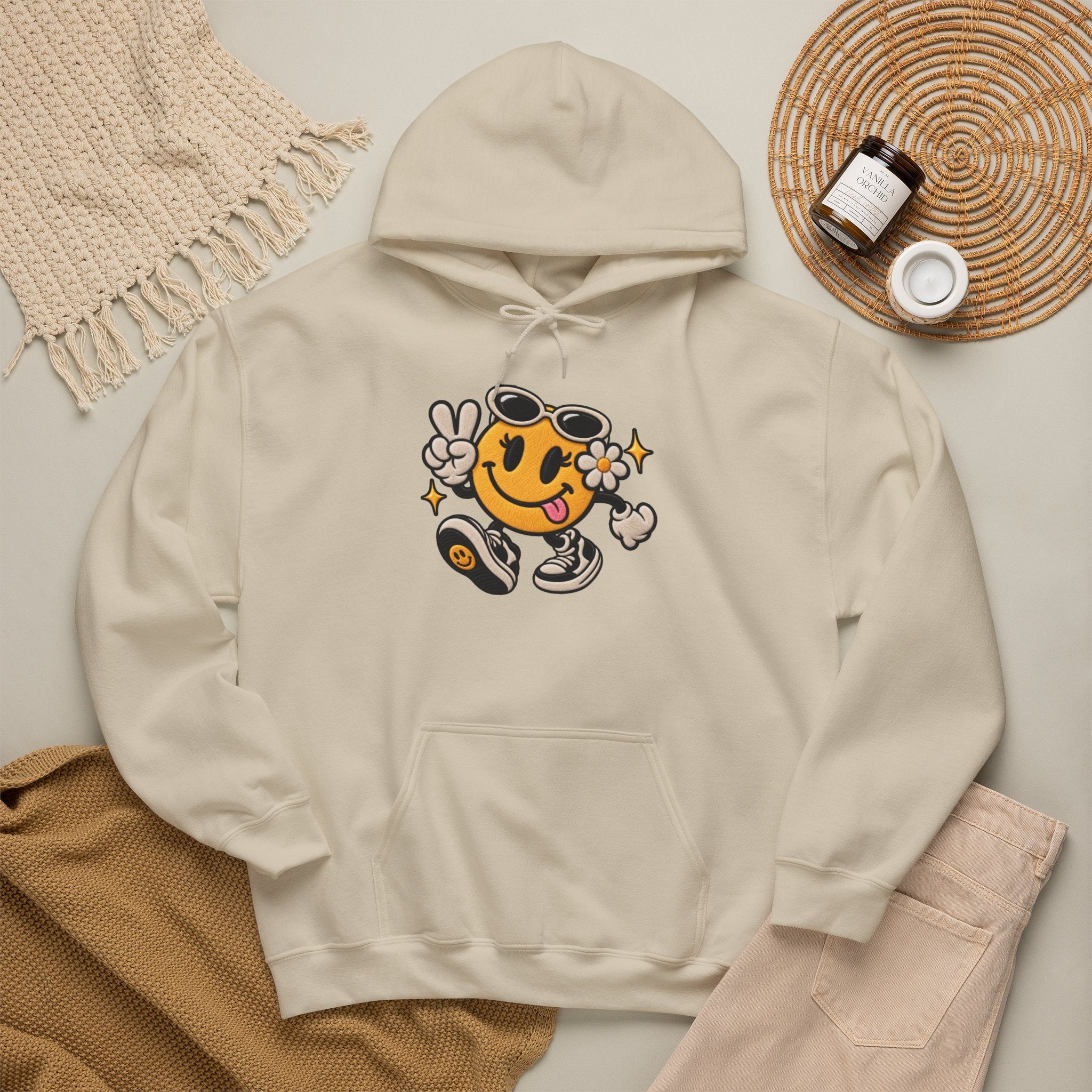 Smiley Peace Vibes Hoodie – Retro Dancing Smiley with Sunglasses