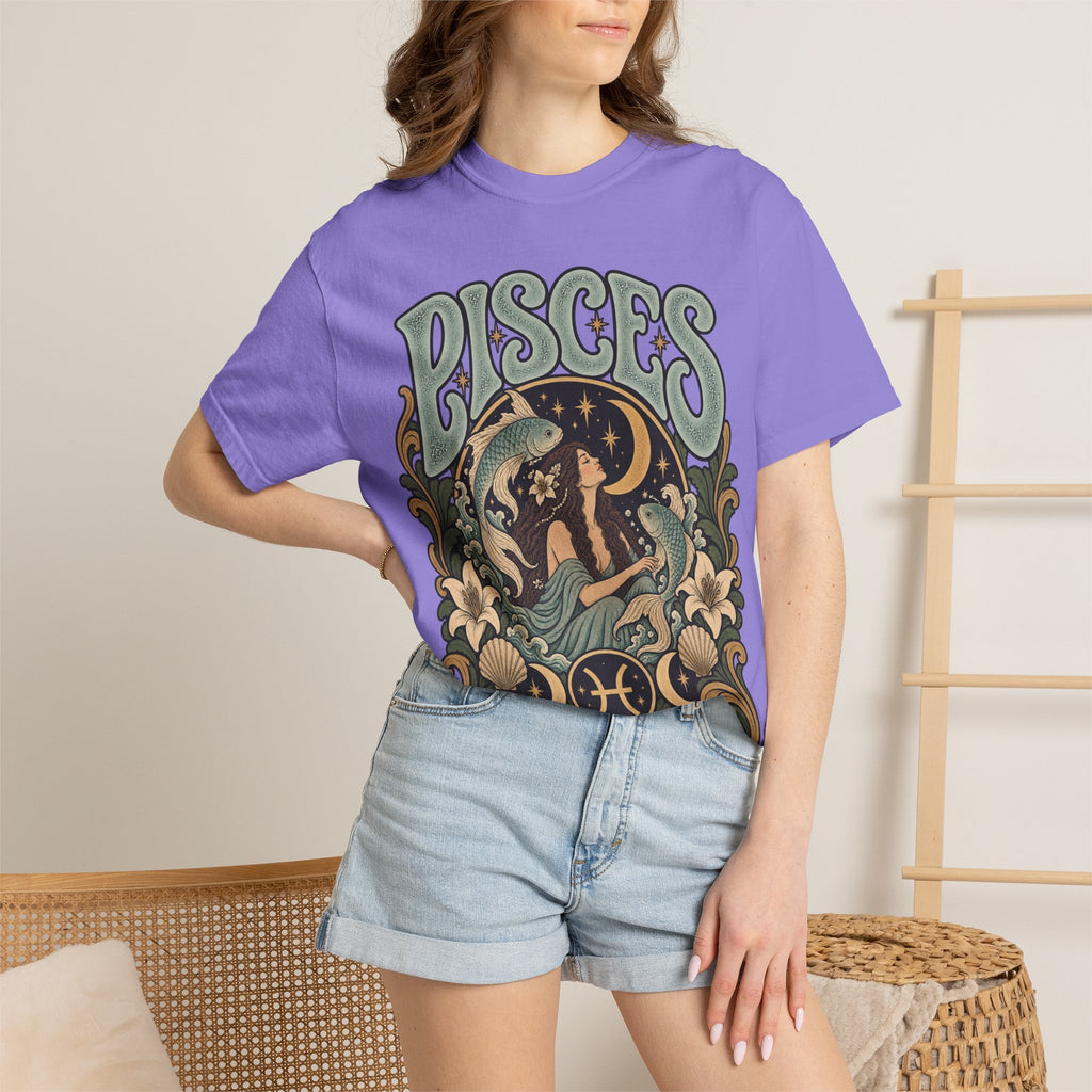 Pisces Zodiac T-Shirt — Retro Astrological Artwork