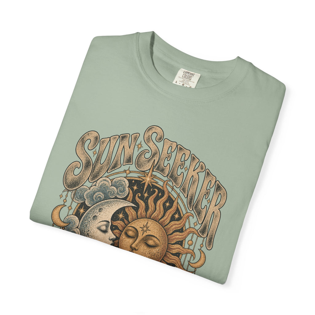 Sunseeker Moonlovers T-Shirt — Vintage Sun & Moon Graphic Tee