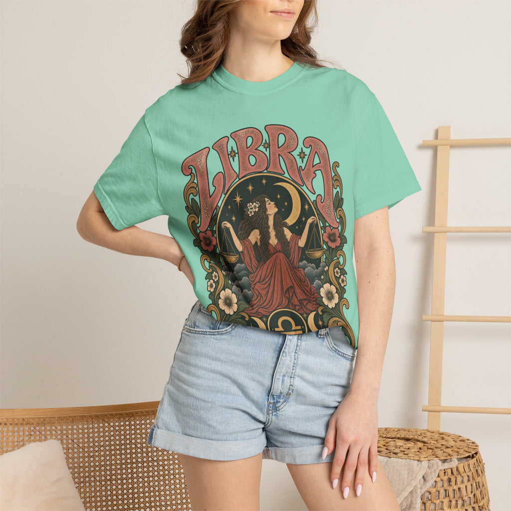 T-Shirt — Libra Vintage Zodiac Graphic Tee