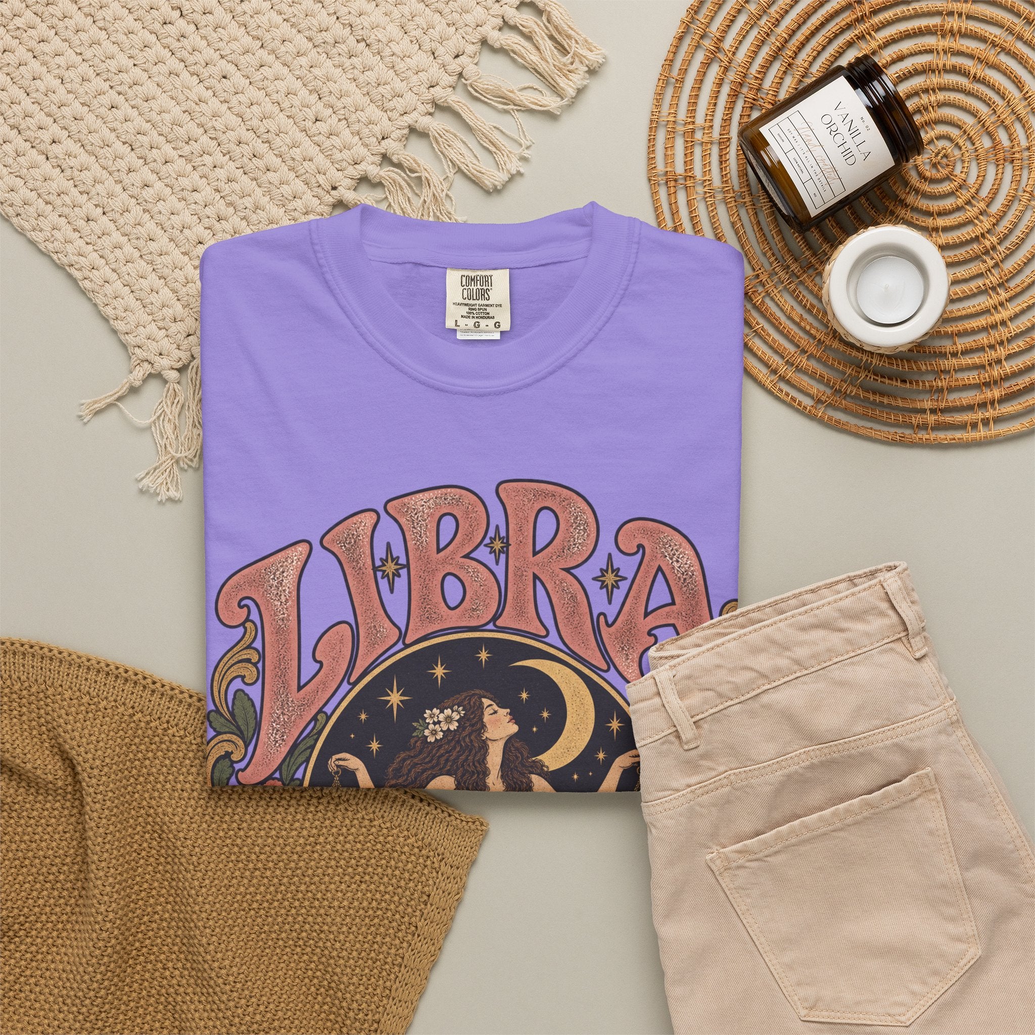 T-Shirt — Libra Vintage Zodiac Graphic Tee