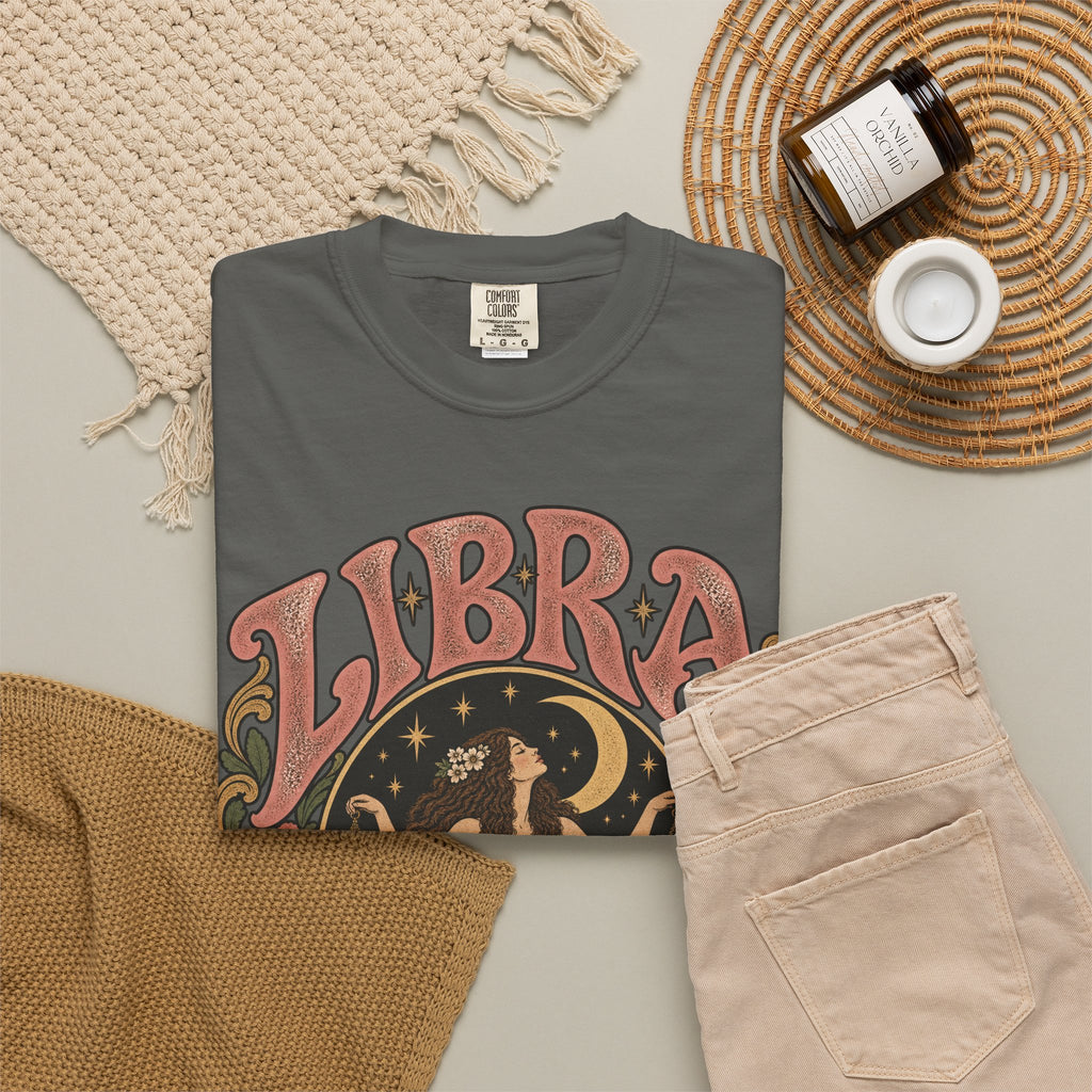 T-Shirt — Libra Vintage Zodiac Graphic Tee