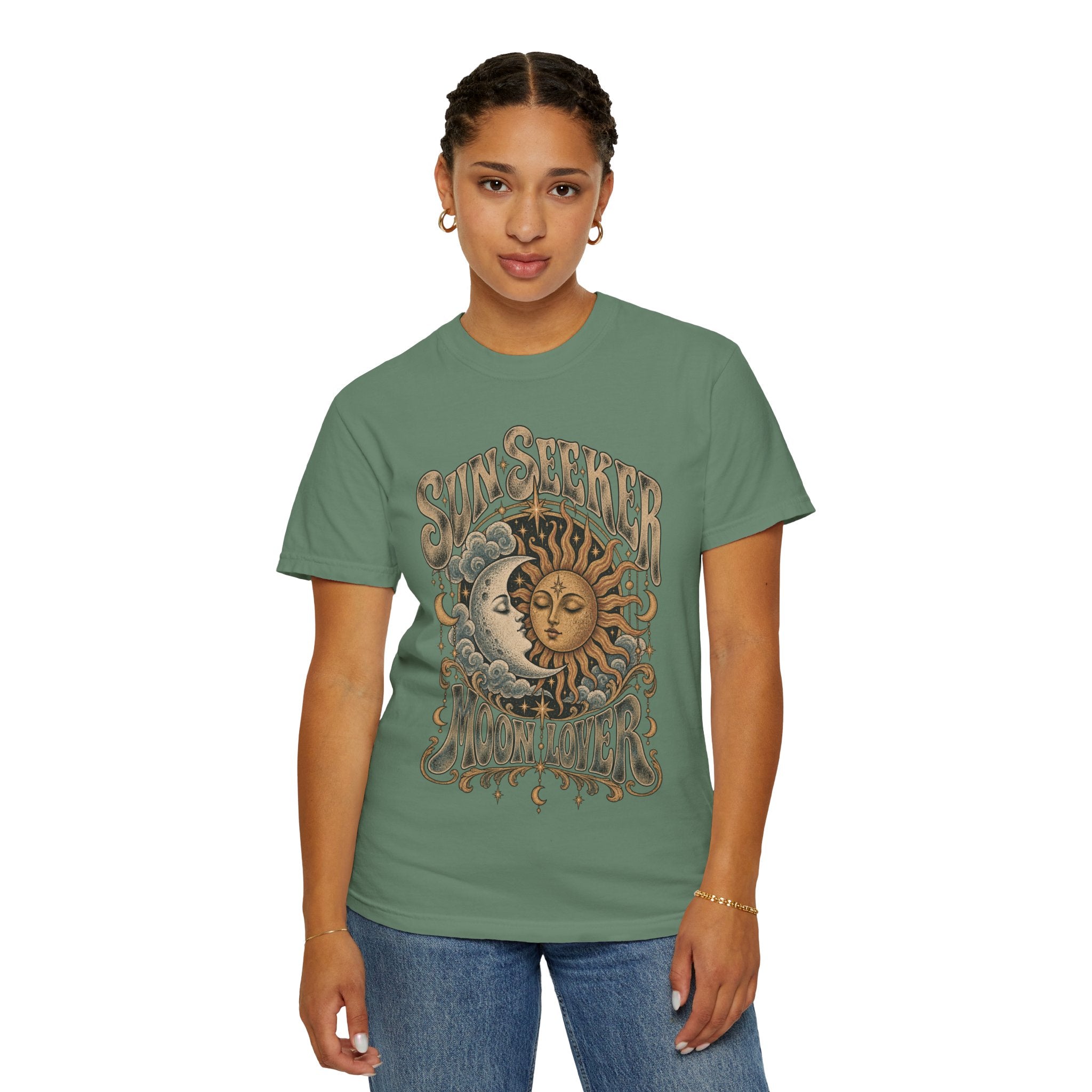 Sunseeker Moonlovers T-Shirt — Vintage Sun & Moon Graphic Tee