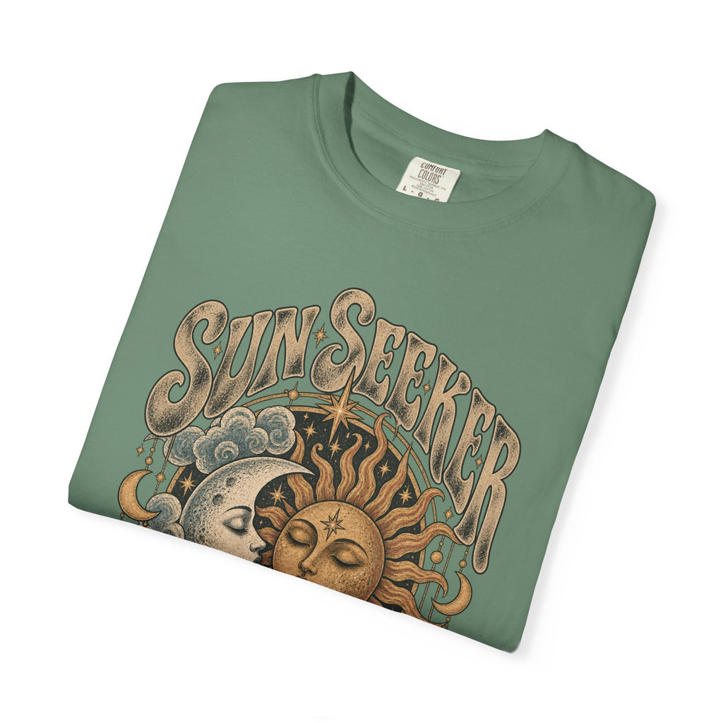 Sunseeker Moonlovers T-Shirt — Vintage Sun & Moon Graphic Tee