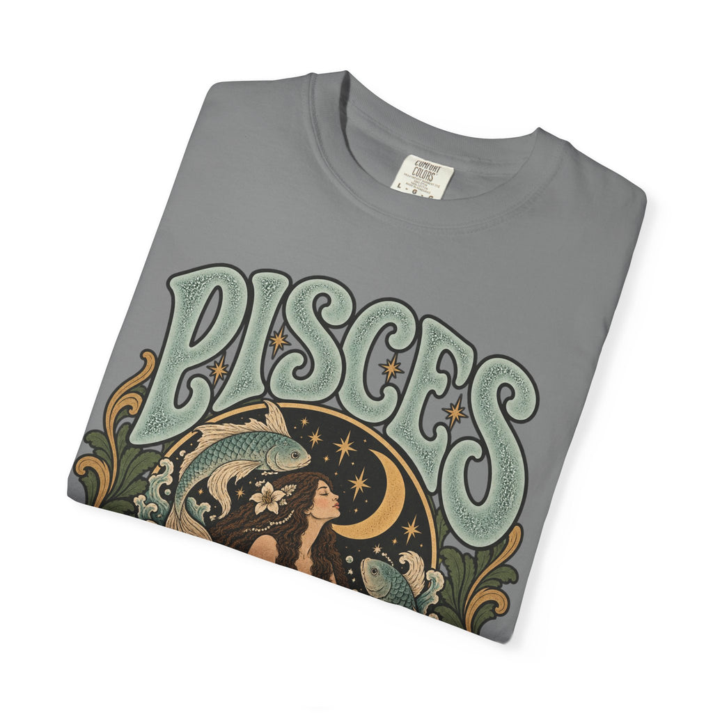 Pisces Zodiac T-Shirt — Retro Astrological Artwork