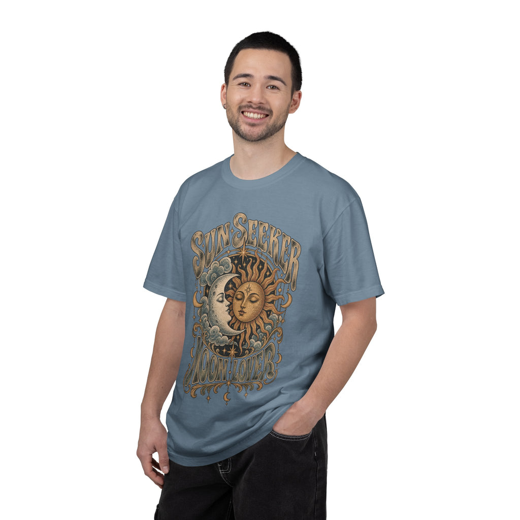 Sunseeker Moonlovers T-Shirt — Vintage Sun & Moon Graphic Tee