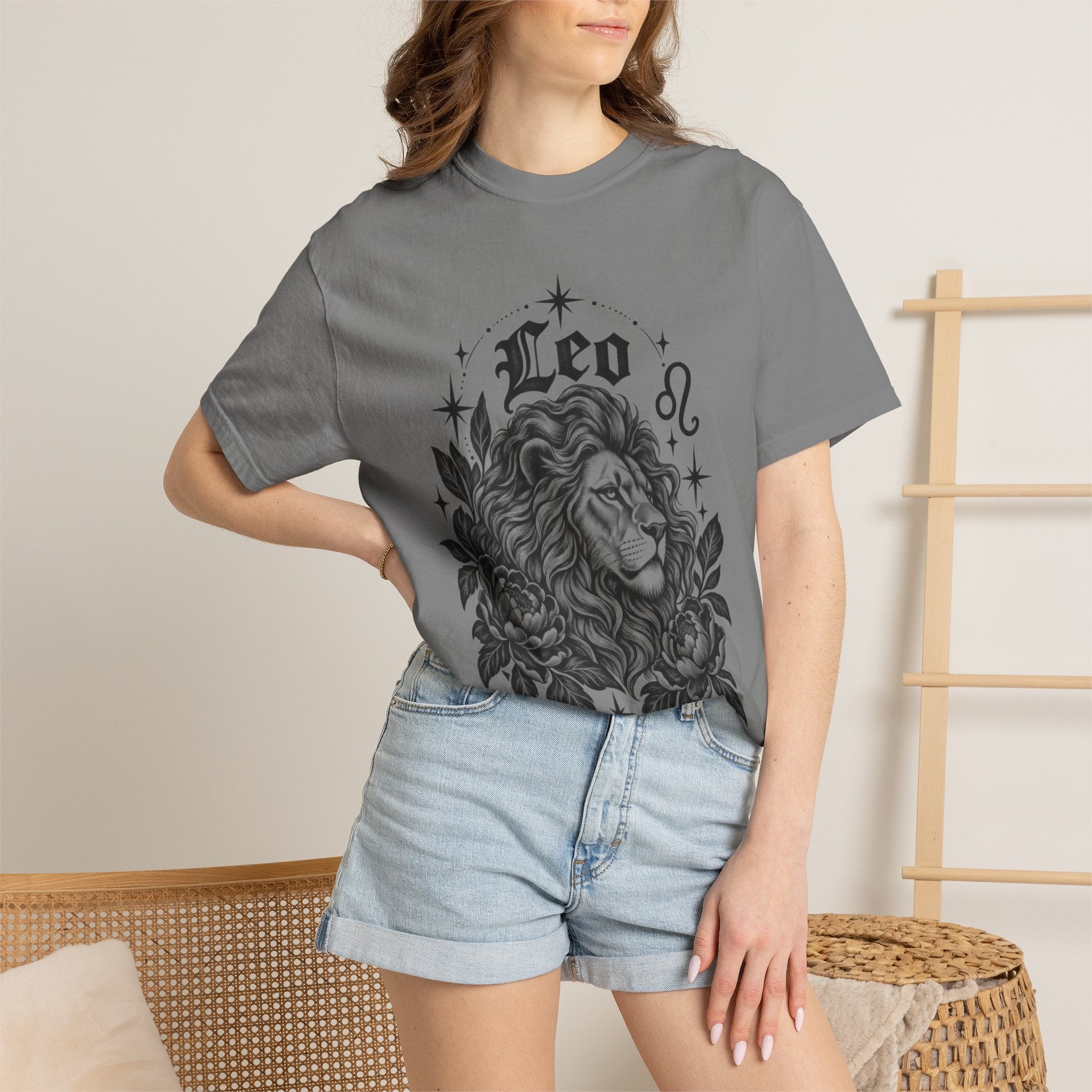 Leo Zodiac Lion T-Shirt — Astrology Horoscope Tee