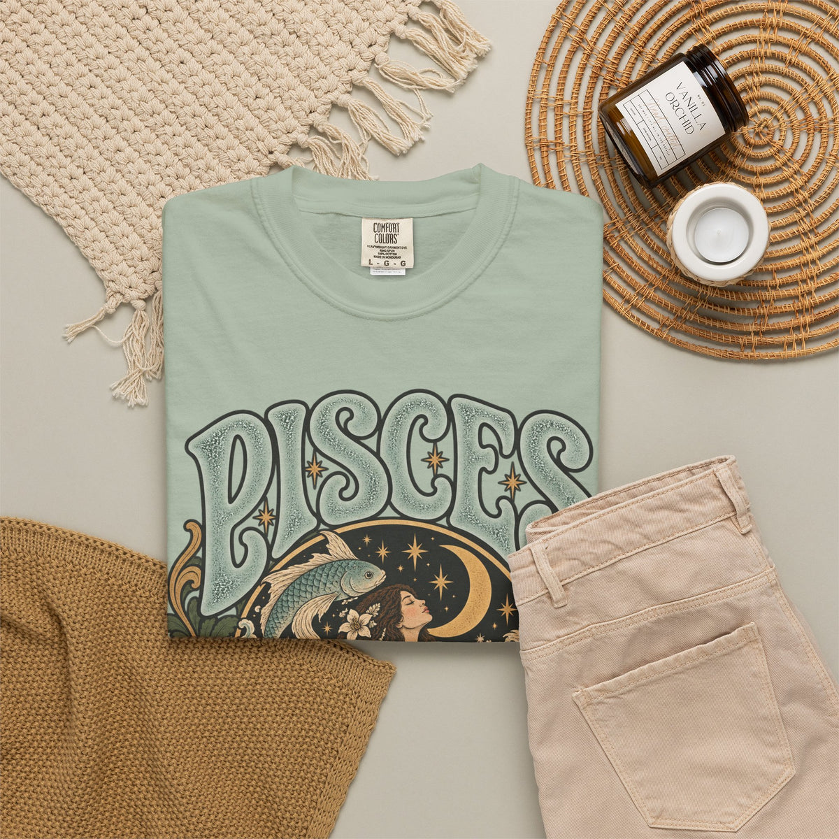 Pisces Zodiac T-Shirt — Retro Astrological Artwork