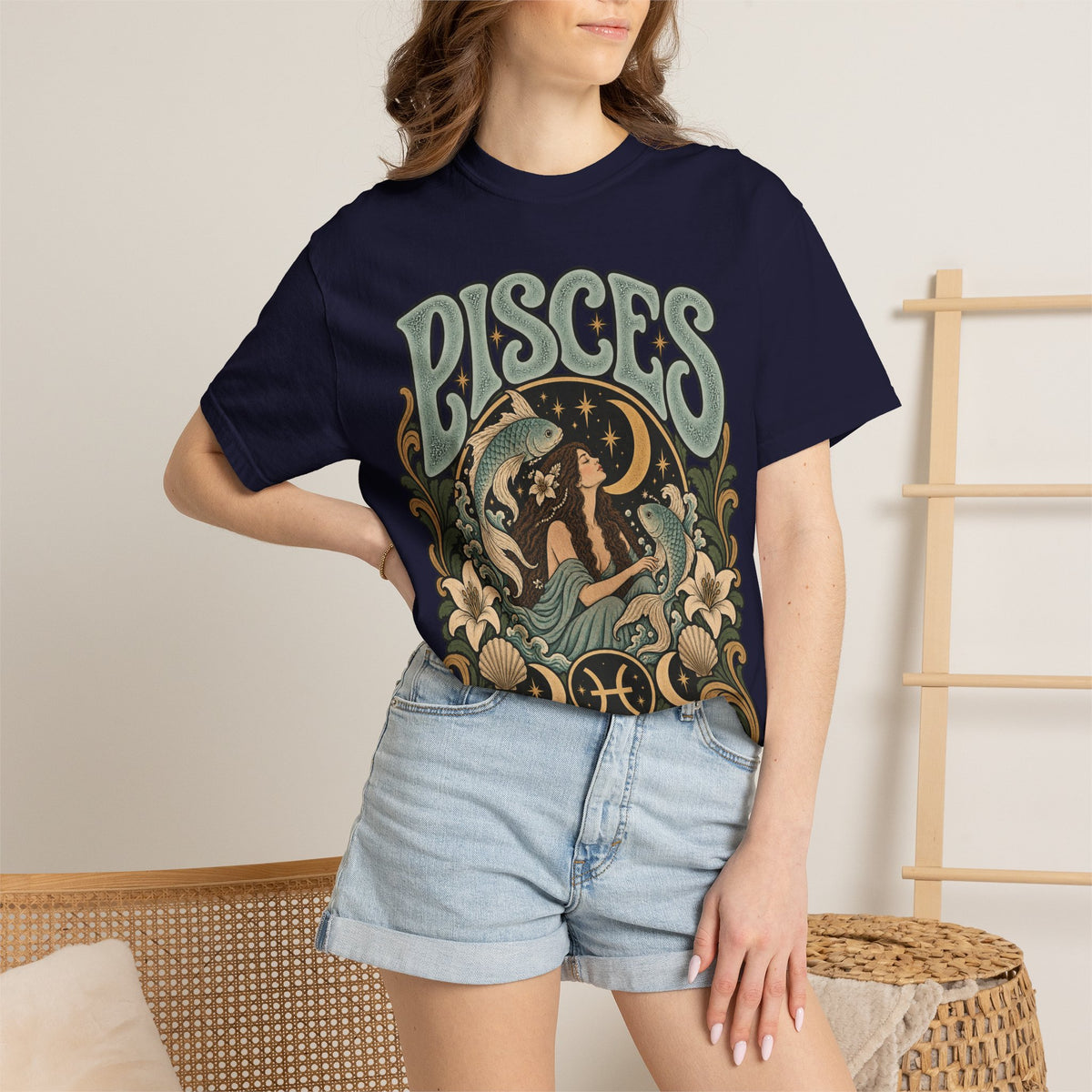 Pisces Zodiac T-Shirt — Retro Astrological Artwork