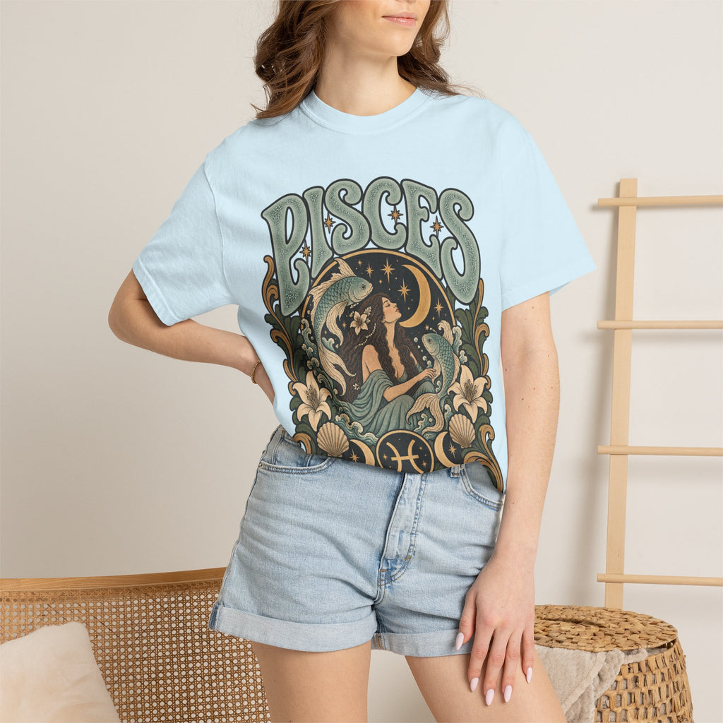 Pisces Zodiac T-Shirt — Retro Astrological Artwork