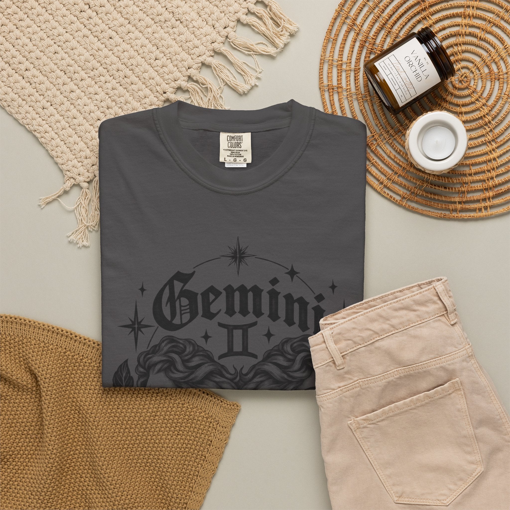 Gemini Zodiac Tee — Twin Faces Astrology T-Shirt