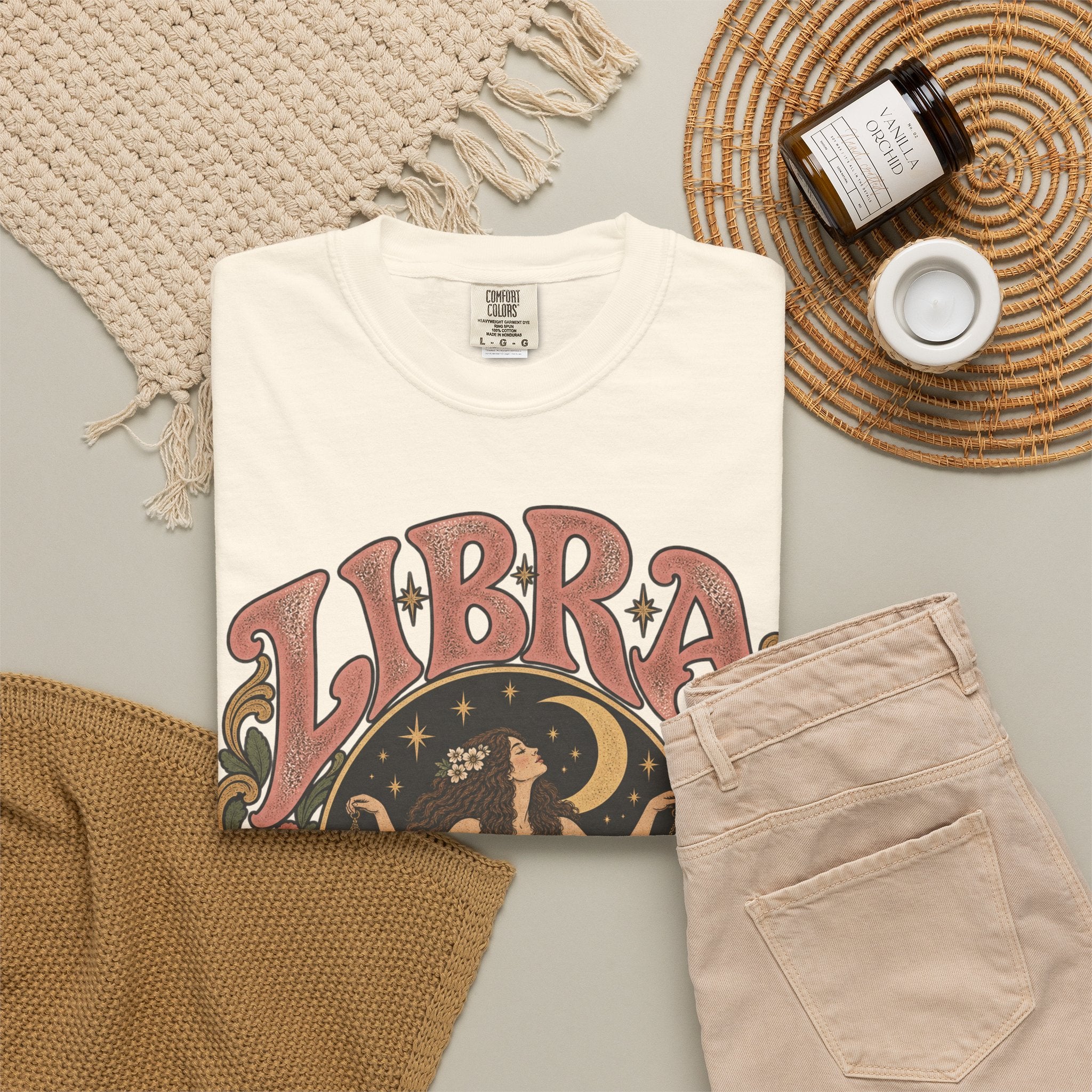 T-Shirt — Libra Vintage Zodiac Graphic Tee