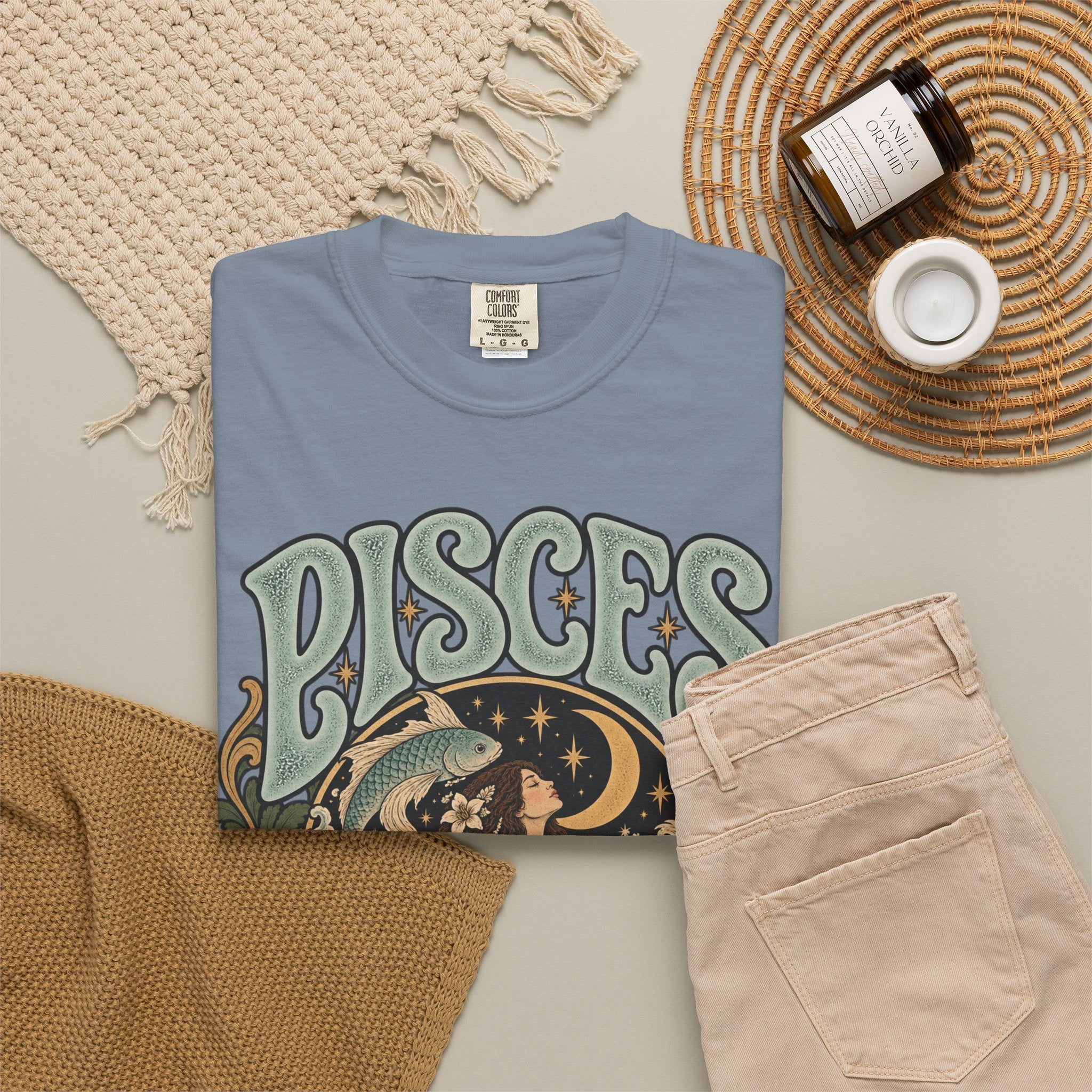 Pisces Zodiac T-Shirt — Retro Astrological Artwork